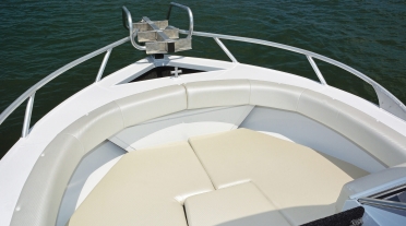 Bow Seating on X Bowrider