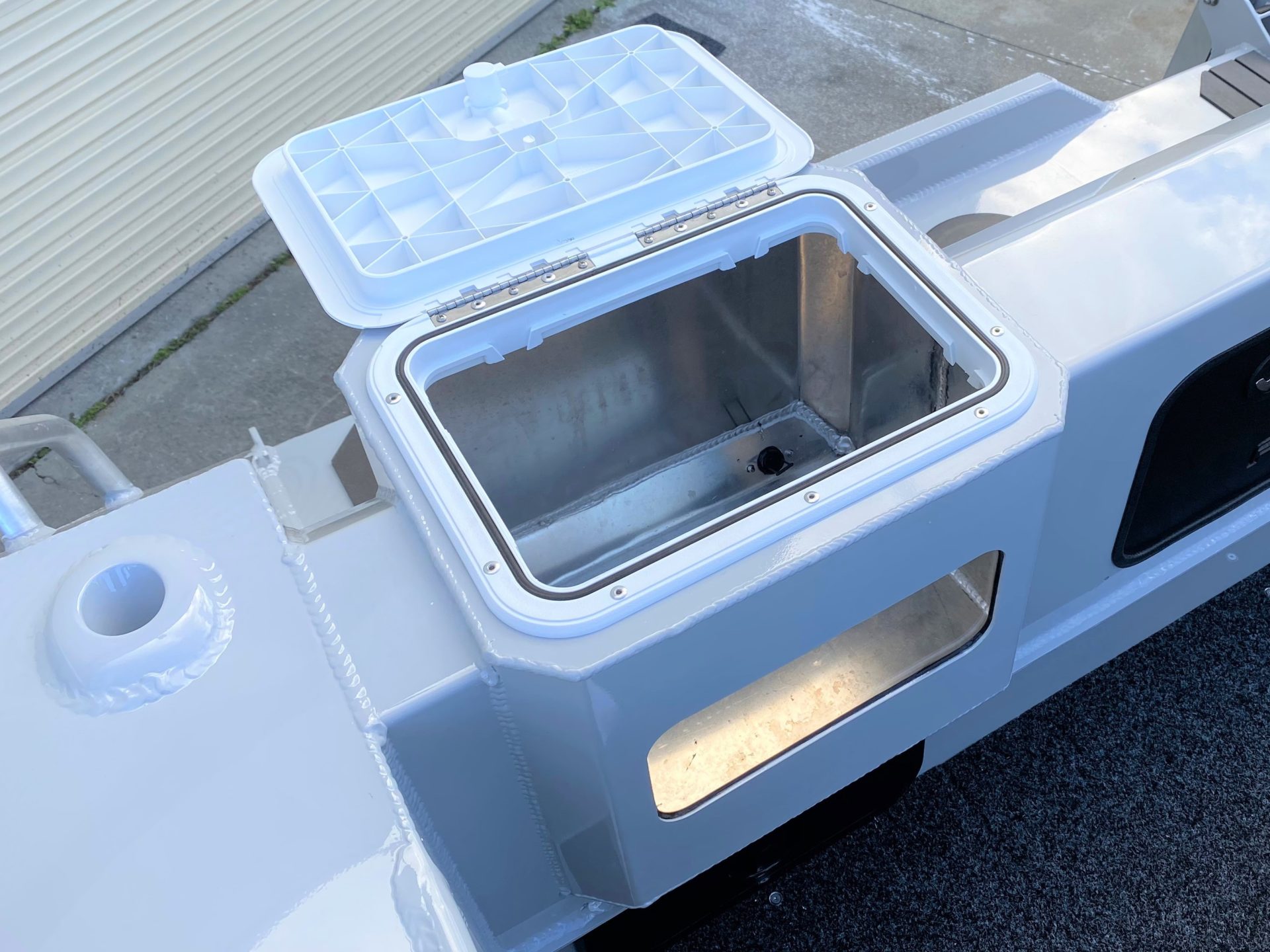 Optional Extras | Formosa Marine